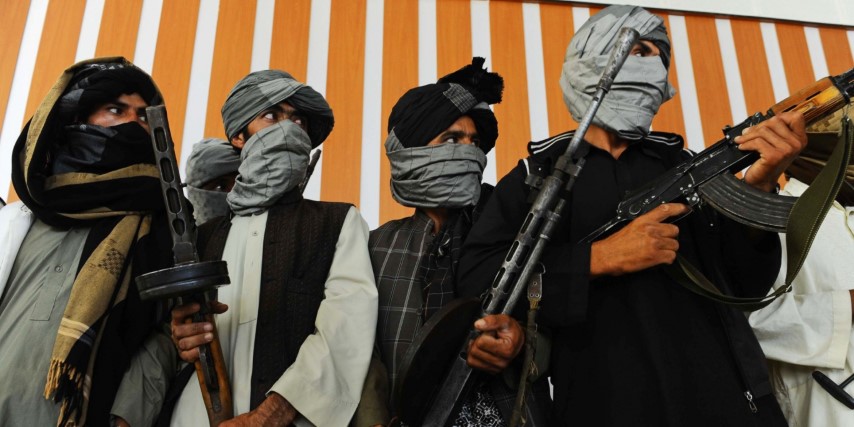 د مزدور کارنامه د بادار د خوشحالۍ لپاره  طالبانو په کابل ښار کې ۳۵۵ کسانو ته مرګ ژوبله واړوله